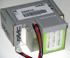Batterie de secours Faac XBAT24 ( Faac 390923 ) Batterie de secours Faac XBAT24 ( Faac 390923 )